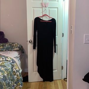 Forever 21 Black Long-Sleeve Fitted Dress